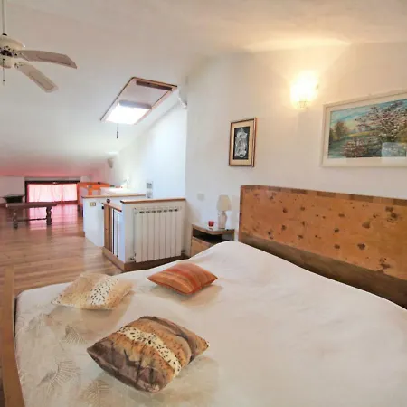 Locazione Turistica Ricco * La Foce